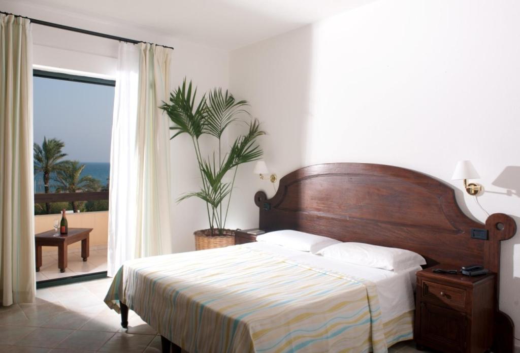Hotel Mediterraneo 산타마리아나바레제 객실 사진